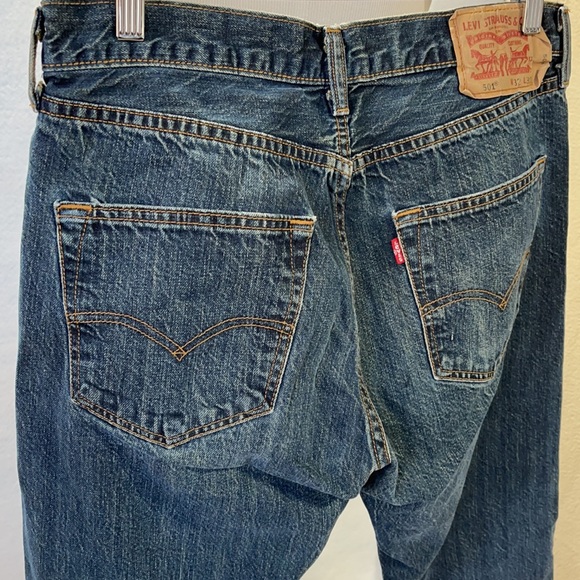 Levi’s 501 Button Fly Dark Wash Jeans - Picture 7 of 11